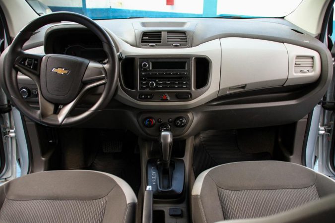 chevrolet-spin-2013-sao-jose-dos-85dded4eacaec23ff9004dd52427c042