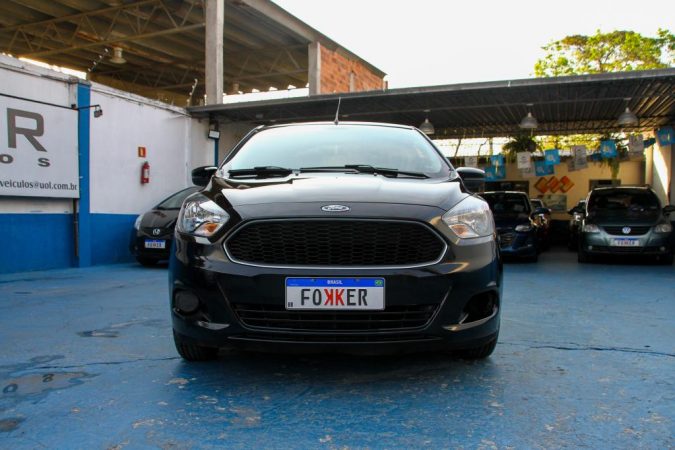 ford-ka-hatch-2015-sao-jose-dos--5d2bebf09445d049b4eba625cf3922b4